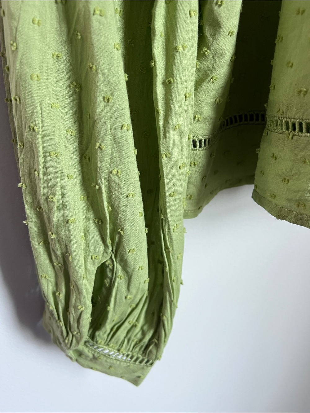 Old Navy | Long Sleeve Dandelion Leaf Blouse Embroidered Dots #583997-B Size M - Picture 7 of 16